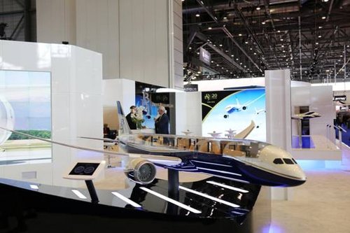 凱撒旅波音787 VIP公務(wù)機亮相EBACE展會(圖3) 凱撒旅游攜全球首架波音787 VIP公務(wù)機亮相EBACE展會