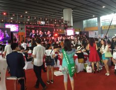 俏貓重磅亮相美博會 開啟互聯(lián)網(wǎng)+美業(yè)時(shí)代