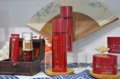 日本品牌夏珞薇新品上海美博會實現(xiàn)中日市場同步發(fā)行